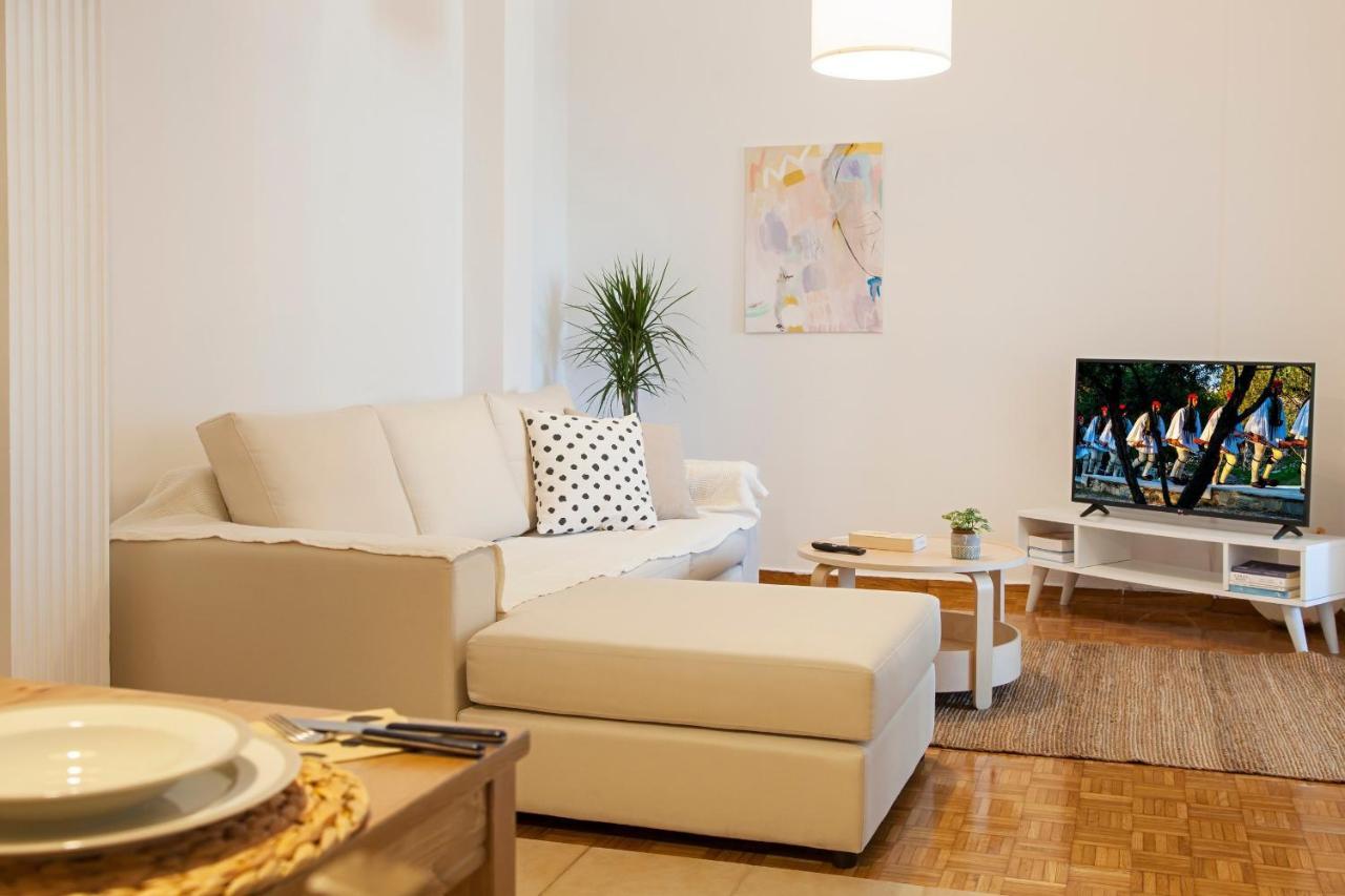 Marina Zeas Apartment Pire Dış mekan fotoğraf