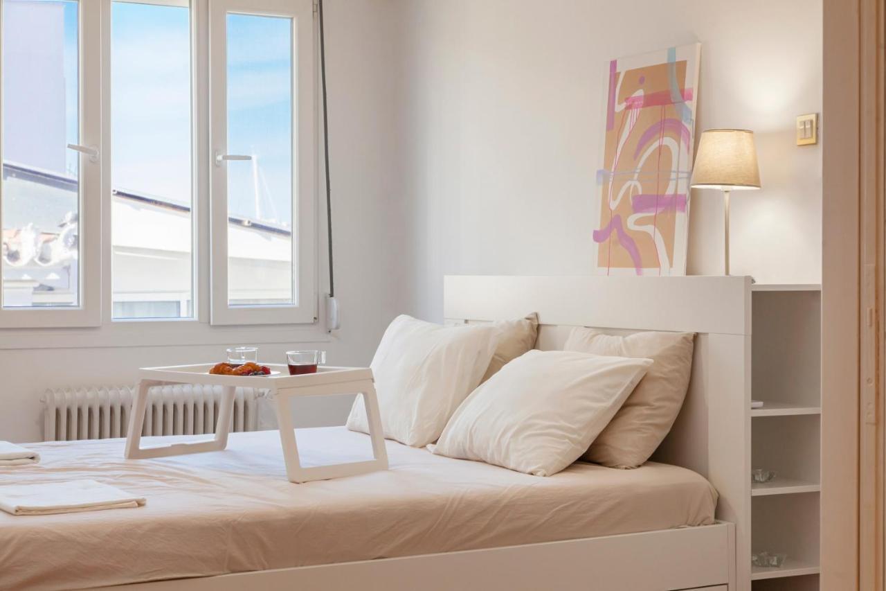 Marina Zeas Apartment Pire Dış mekan fotoğraf